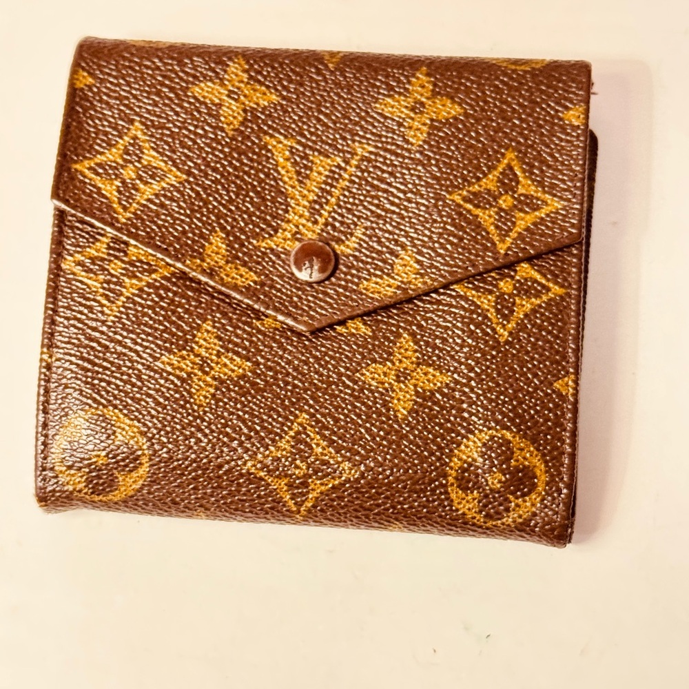 Louis Vuitton Elise Brown Monogram bifold Wallet - Picture 10 of 12